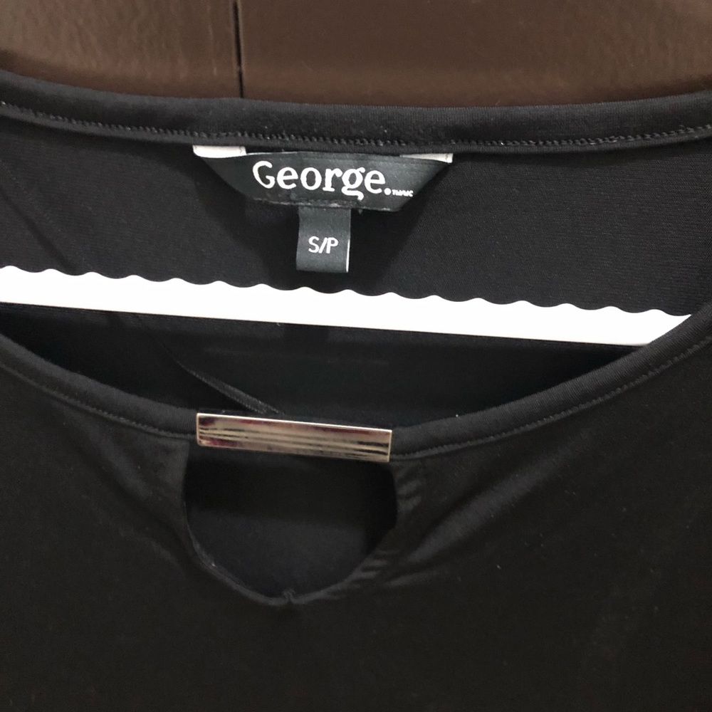 Classy George Tops! - Picture 3 of 4